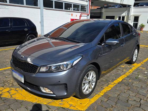 KIA CERATO 1.6 SX 16V FLEX 4P AUTOMÁTICO